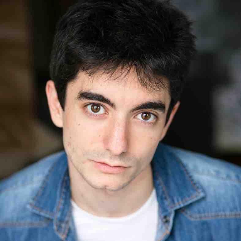 David Bremaud
Comédien
Intervient dans L'Extraordinaire aventure de Jacques